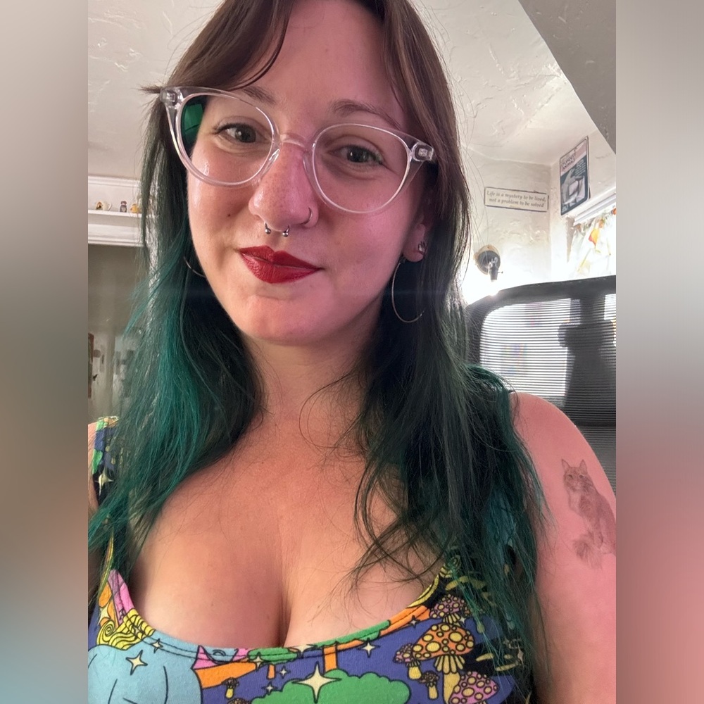 Meet your Posher, Jenny lou